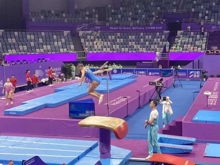 宾利棋牌技巧